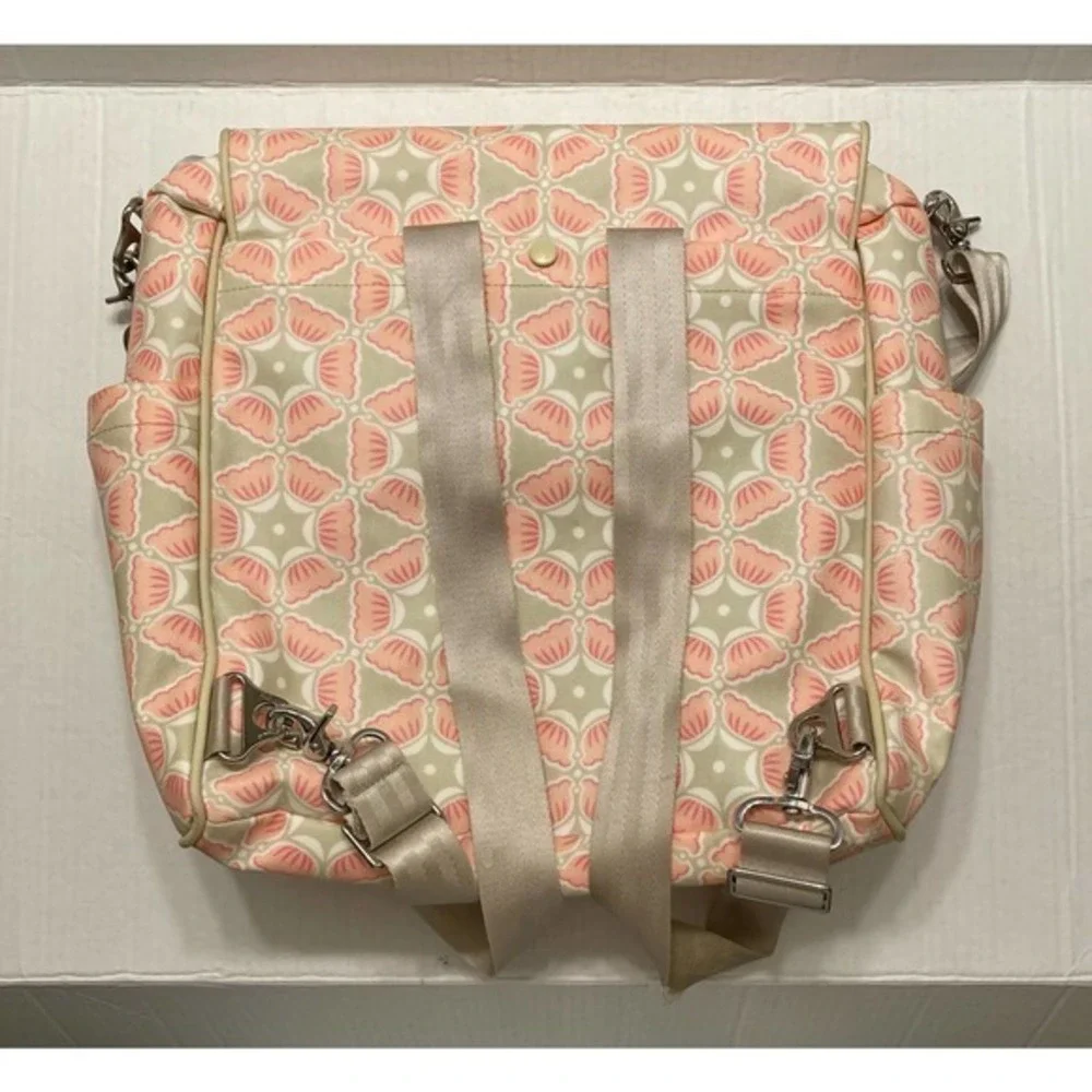 Petunia Pickle Bottom‎ Boxy Backpack Shoulder Diaper Bag Blooming Brixham